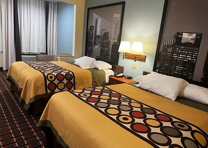 Super 8 By Wyndham Stafford Sugarland Area