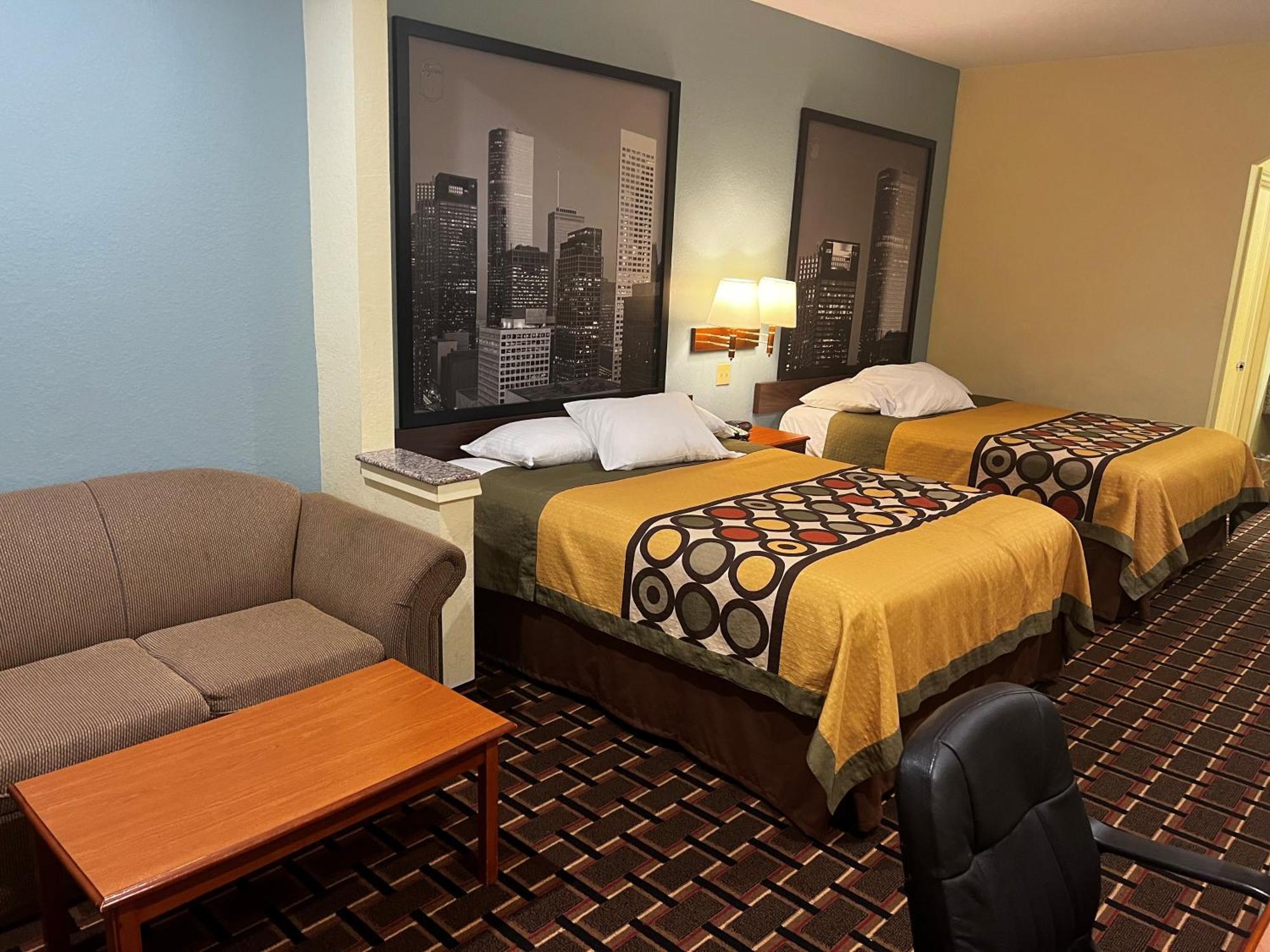 Super 8 By Wyndham Sugarland Area